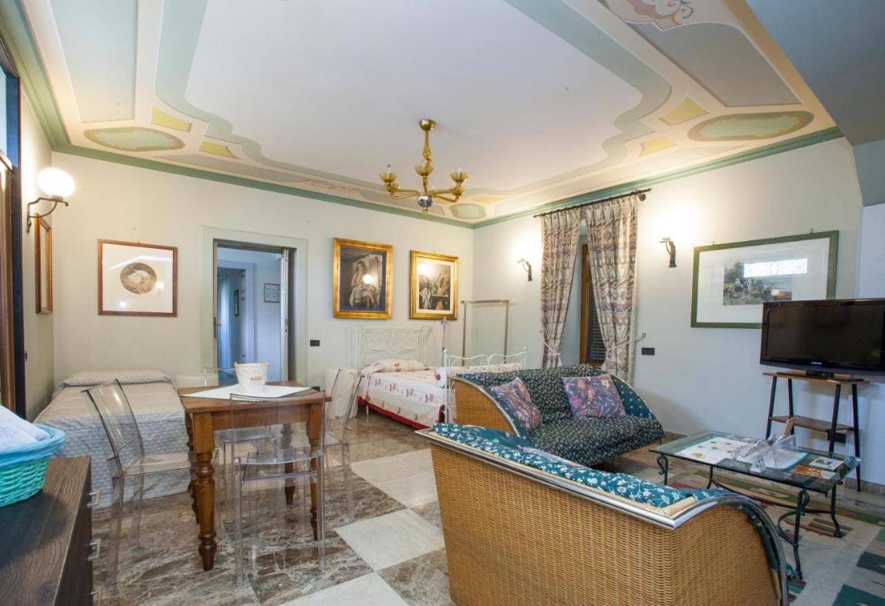 Residenza Nonna Saveria Sora Exteriör bild